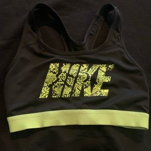 Nike Pro Sports Bra Size Small